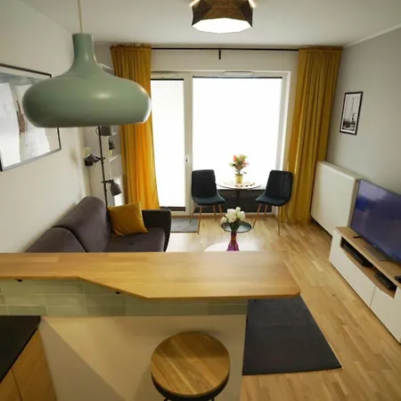 Warsaw Stay Apartment דירה