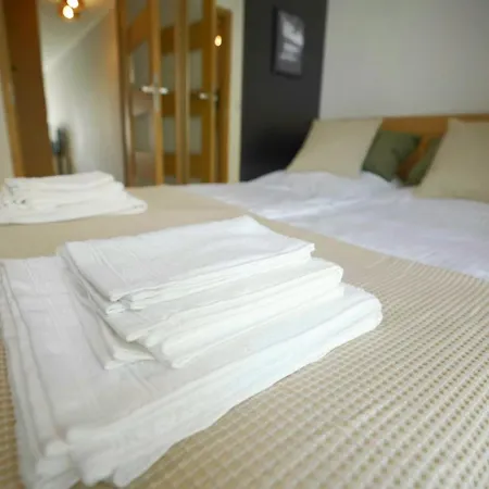Warsaw Stay Apartment * ורשה